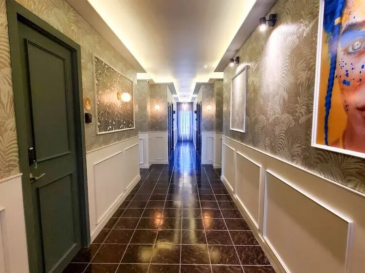 Barrio Inn Padre Mier Hostal & Suites