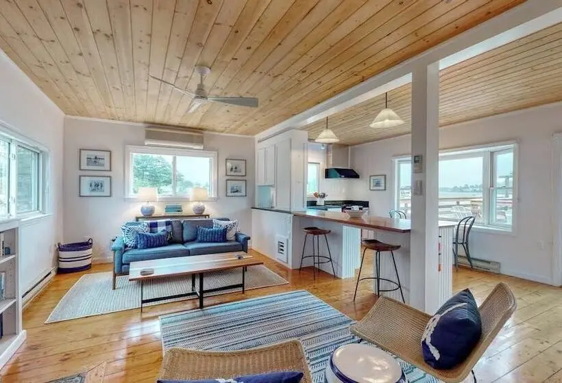 Bayfront Cottage On Mill Cove W/ Private Dock & Furnished Deck Walk Downtown