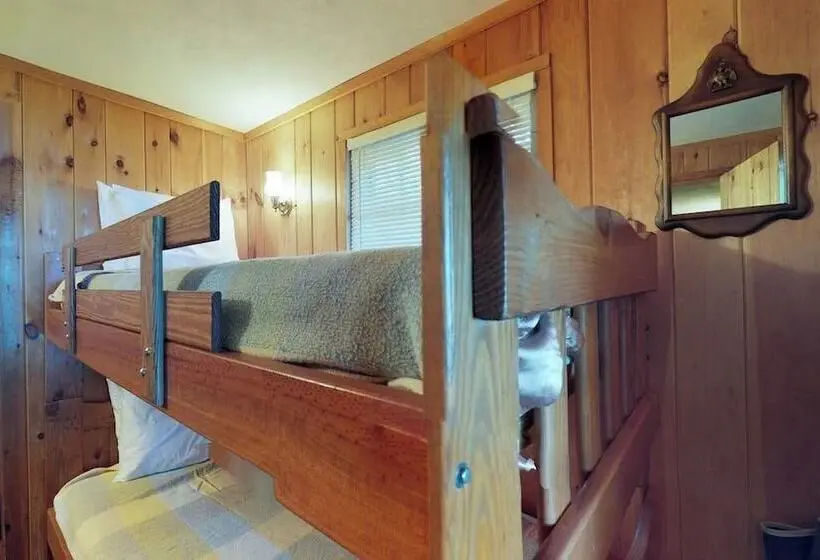 Lakefront Cabin With Private Dock & Beach Access