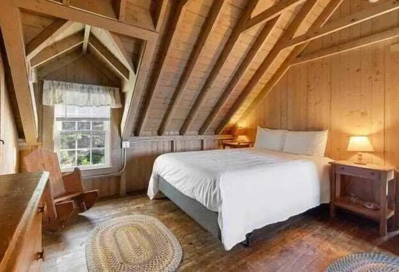 Marshall Point Cottage, Classic 5 Bedroom