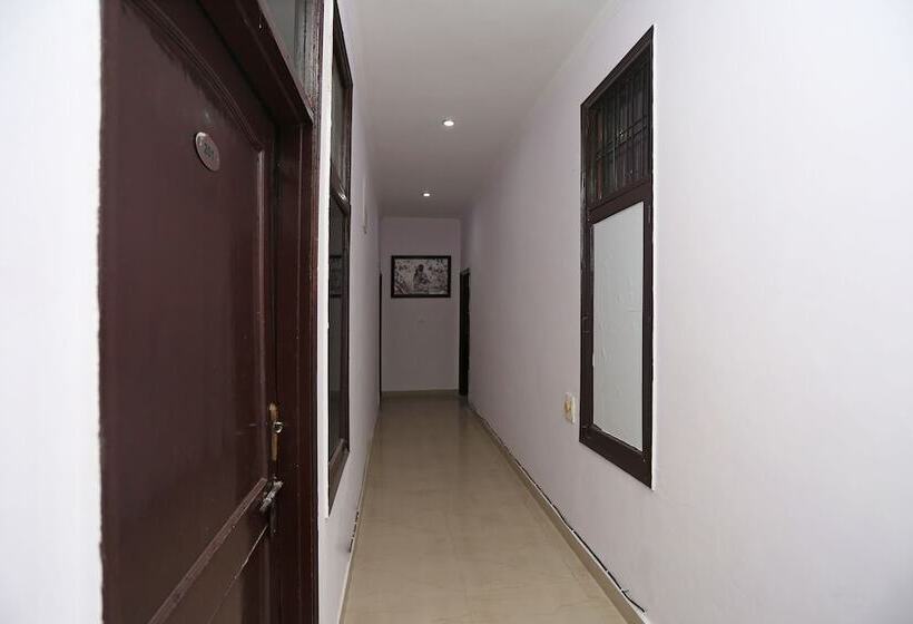 Hotel Oyo 14791 Homeystay Comfort