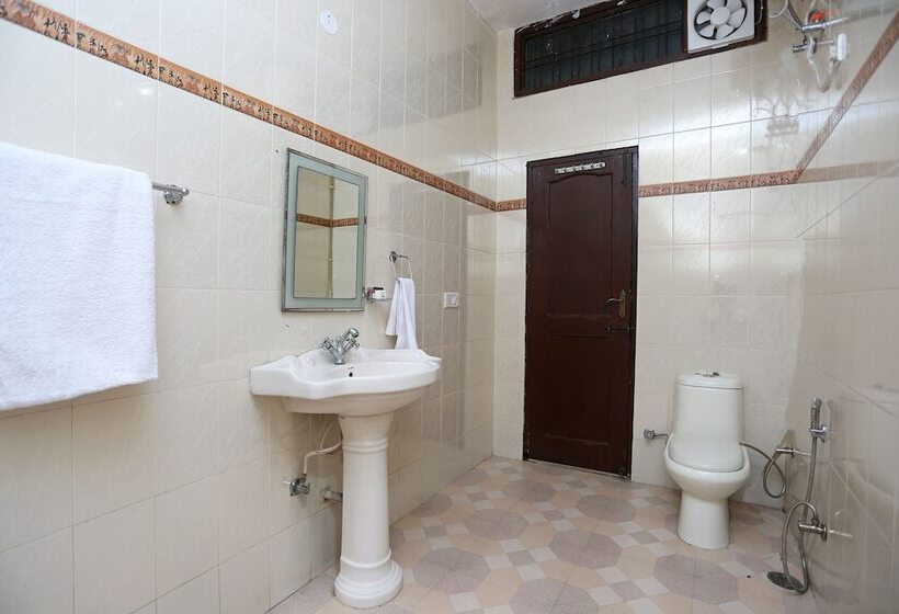 Hotel Oyo 14791 Homeystay Comfort