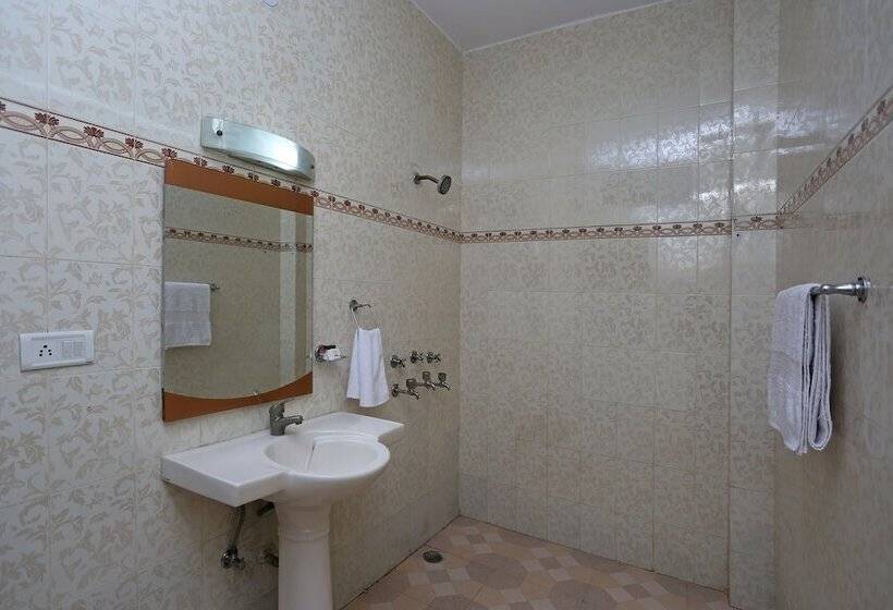 Hotel Oyo 14791 Homeystay Comfort