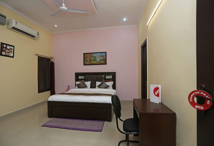 Hotel Oyo 14791 Homeystay Comfort