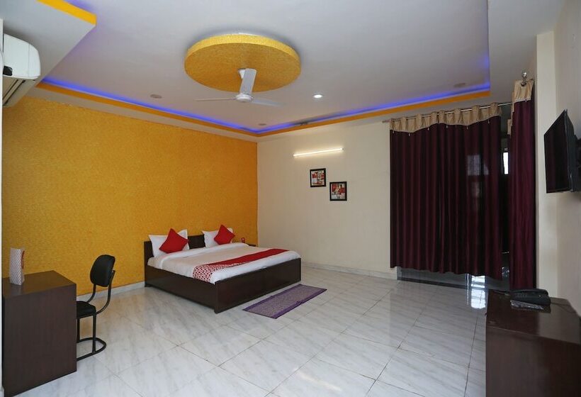 Hotel Oyo 14791 Homeystay Comfort