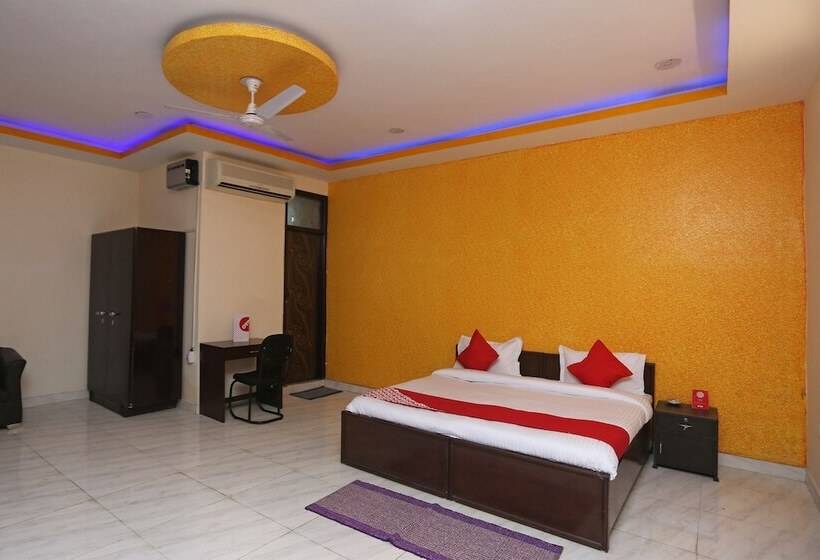 Hotel Oyo 14791 Homeystay Comfort
