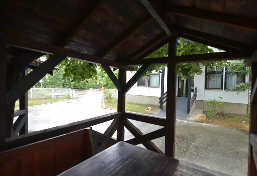 پانسیون Guesthouse Duga