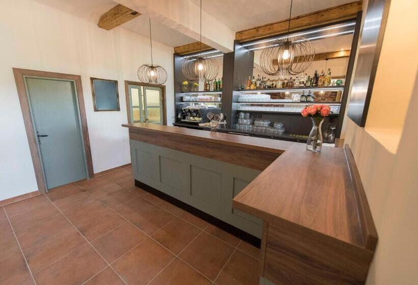 پانسیون Penzion Patron