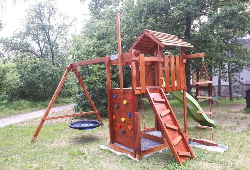 پانسیون Penzion Patron