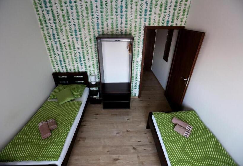 پانسیون Penzion Patron