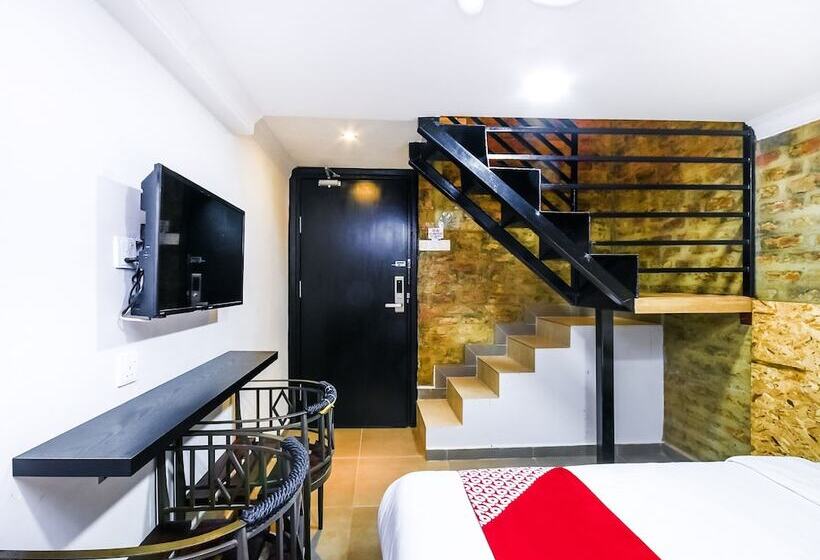 فندق صغير La Mirina Boutique Inn