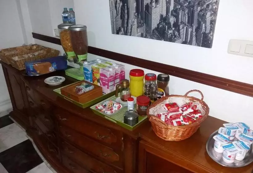 هاستل Residencia Universitaria Reuniver Burjassot