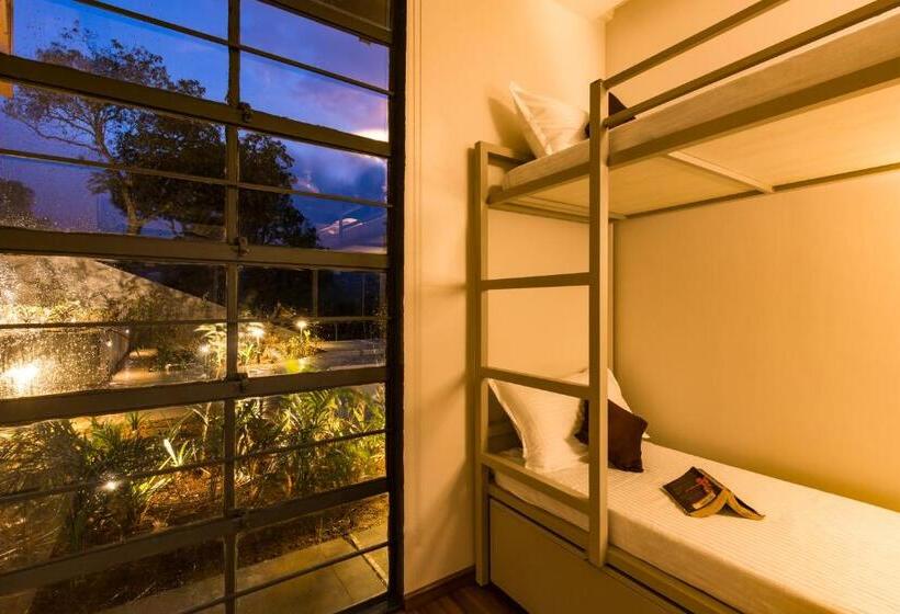 Общежитие Zostel Plus Panchgani