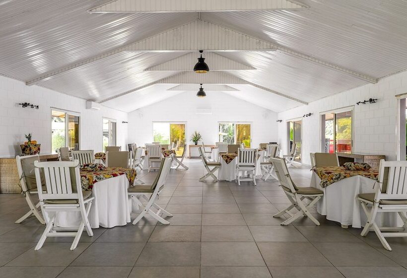 هتل Coucoue Lodge