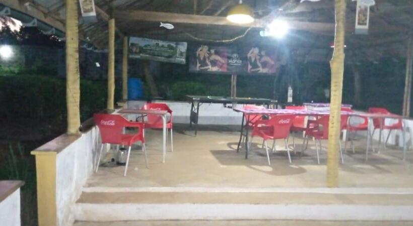 펜션 Airport Lodge Lungi