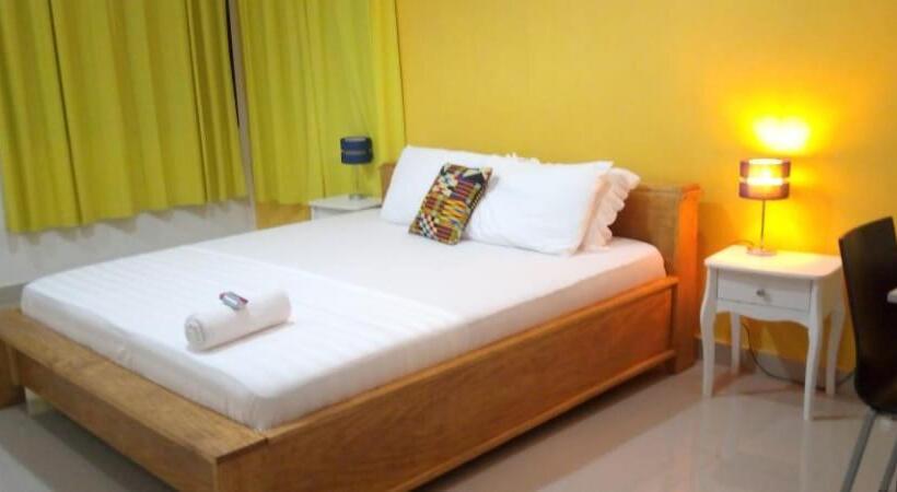 펜션 Airport Lodge Lungi