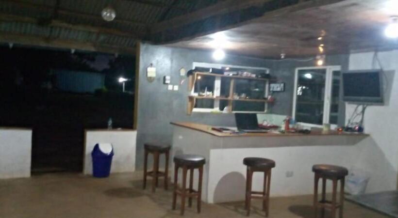 펜션 Airport Lodge Lungi