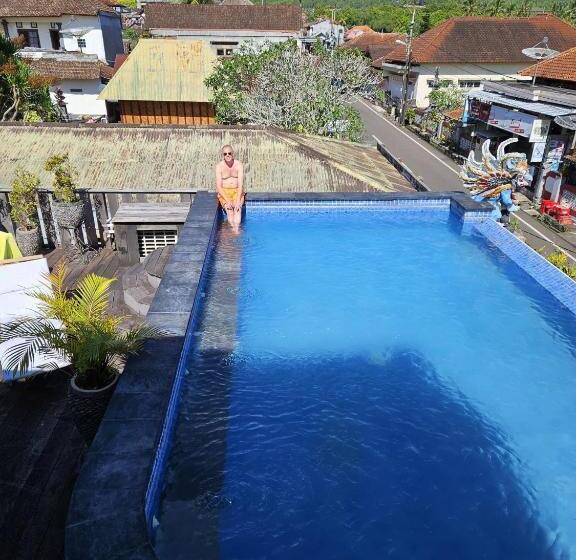 ペンション I Guci Home