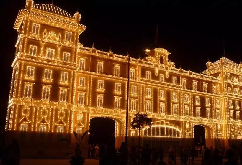 پانسیون Petit Malaga Congress