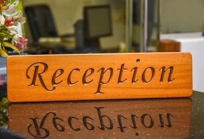 Отель Asian Grand