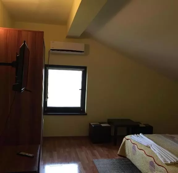 ペンション Casa Cristina