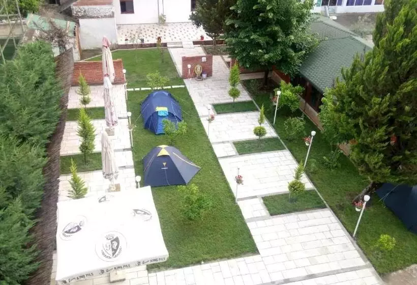 ベッドアンドブレックファースト Villa Juri Garden