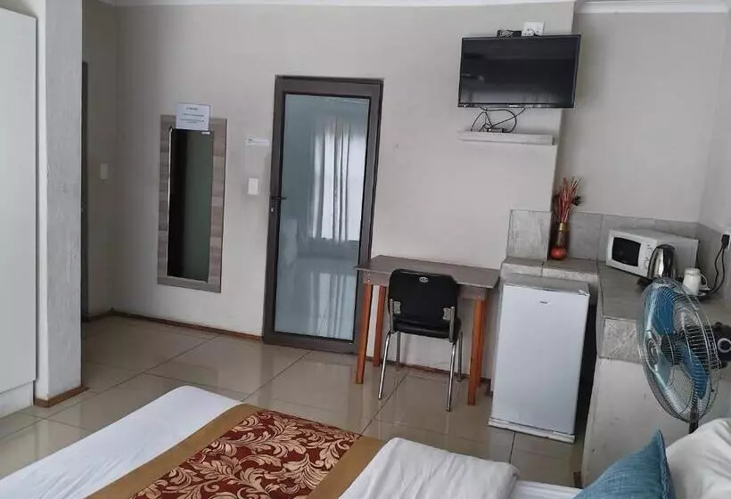 Hotelli Naldorado Executive Villa