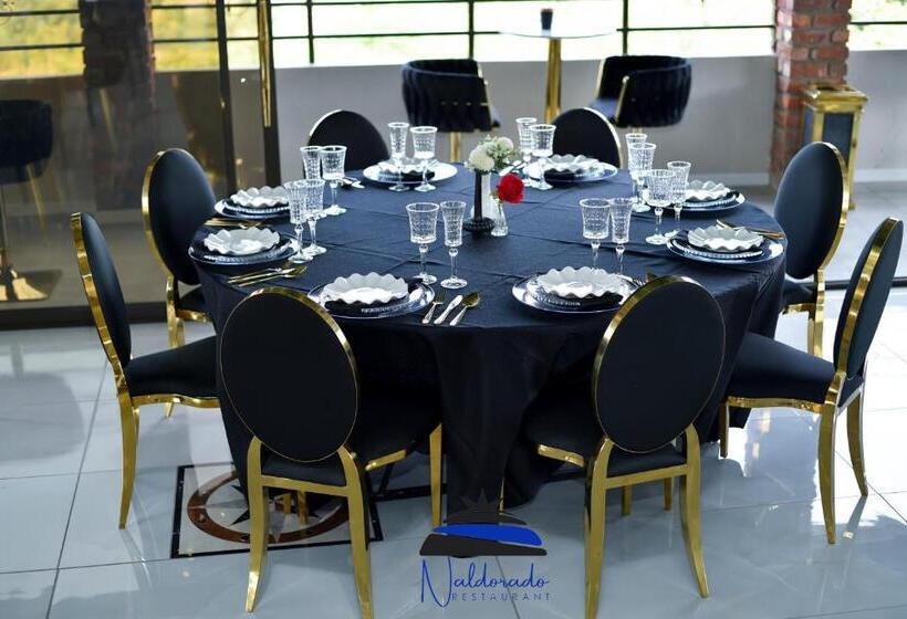 בית מלון כפרי Naldorado Executive Villa