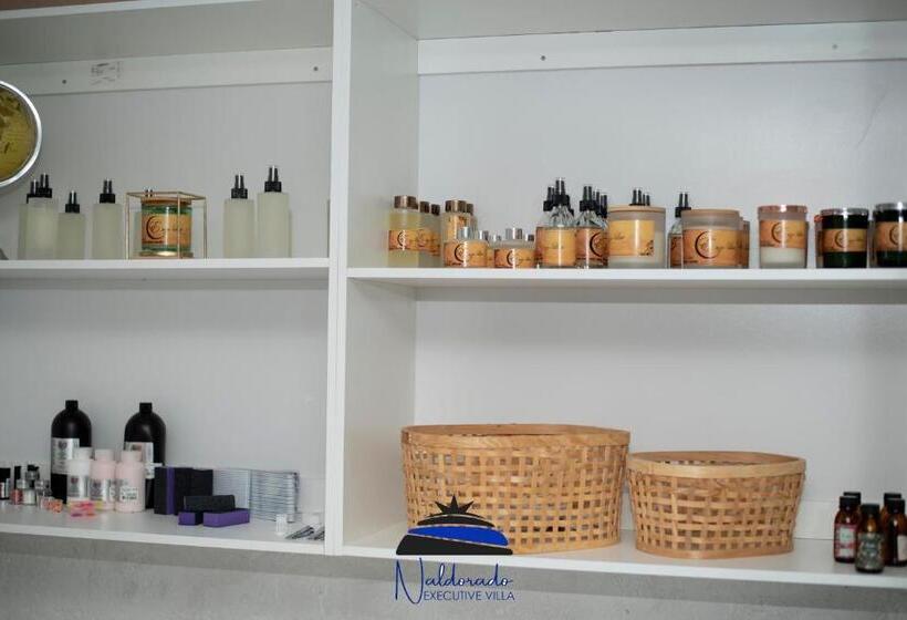 בית מלון כפרי Naldorado Executive Villa