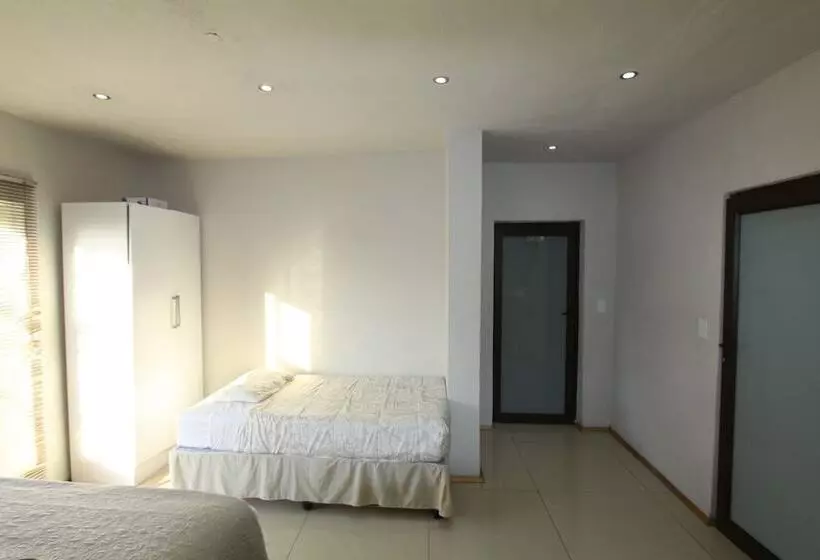 Hotelli Naldorado Executive Villa