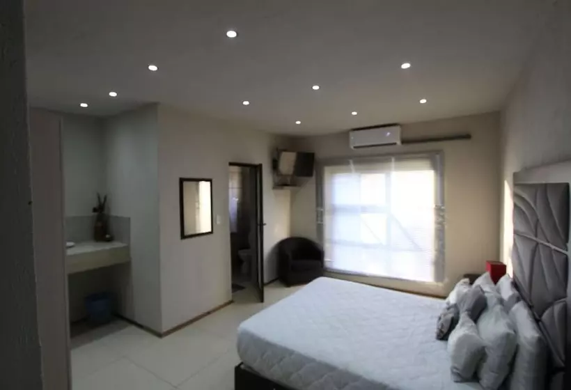 Hotelli Naldorado Executive Villa