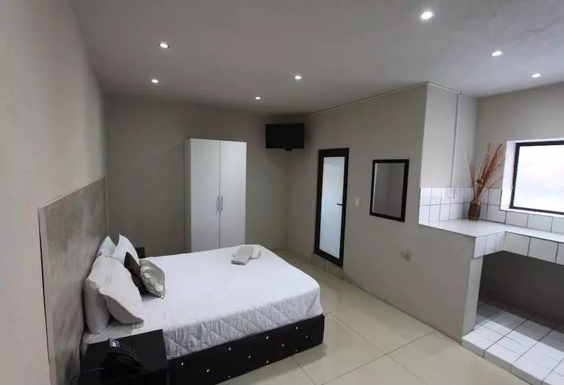 Hotelli Naldorado Executive Villa