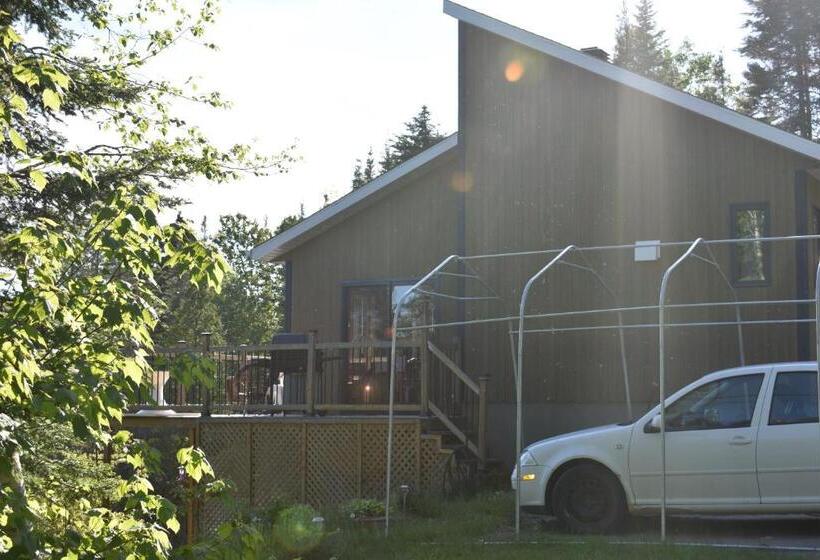 膳宿费 Le Gite De La Renarde