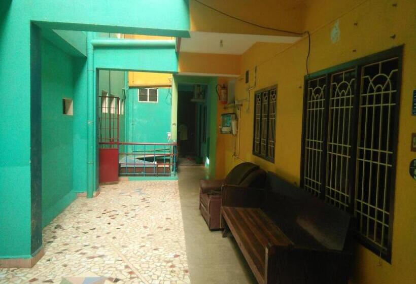 펜션 Parisha Residency  Temple Side