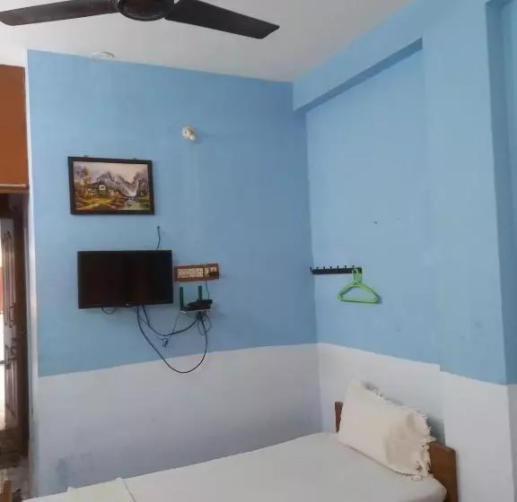 ペンション Parisha Residency  Temple Side