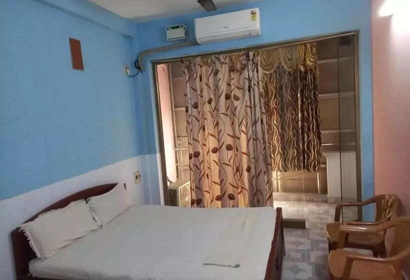 ペンション Parisha Residency  Temple Side