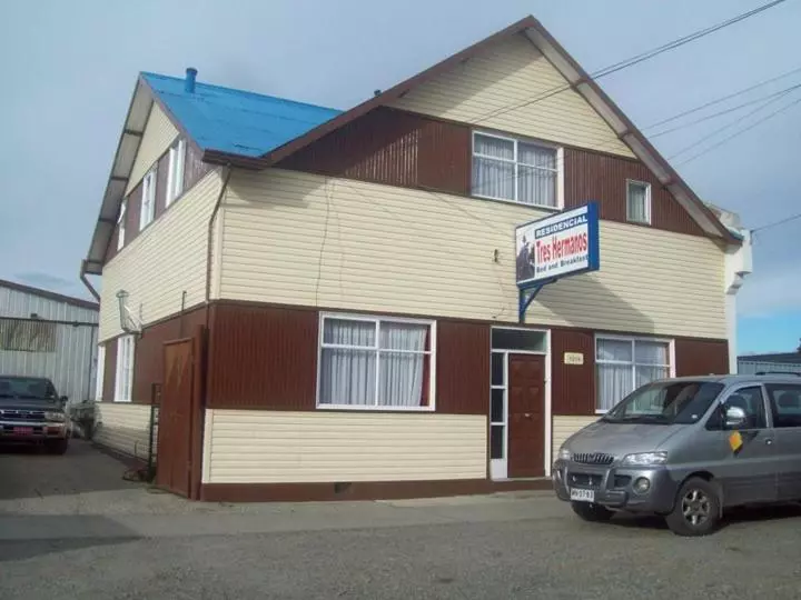 ユースホステル Residencial Tres Hermanos