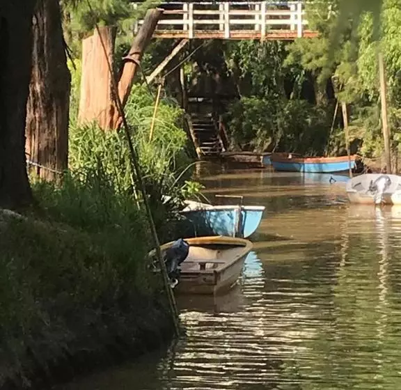 Aamiaismajoitus (B&B) Casa Típica De Tigre