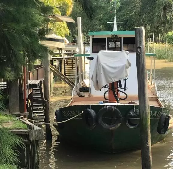 Aamiaismajoitus (B&B) Casa Típica De Tigre