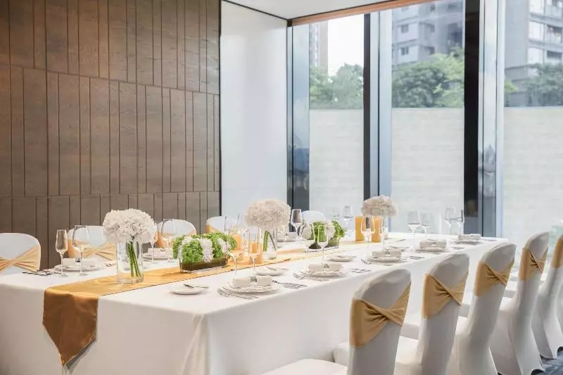 Hotelli Courtyard By Marriott Shenzhen Bao'an