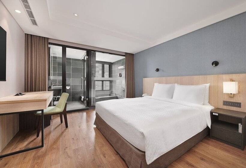 هتل Four Points By Sheraton Yilan Jiaoxi