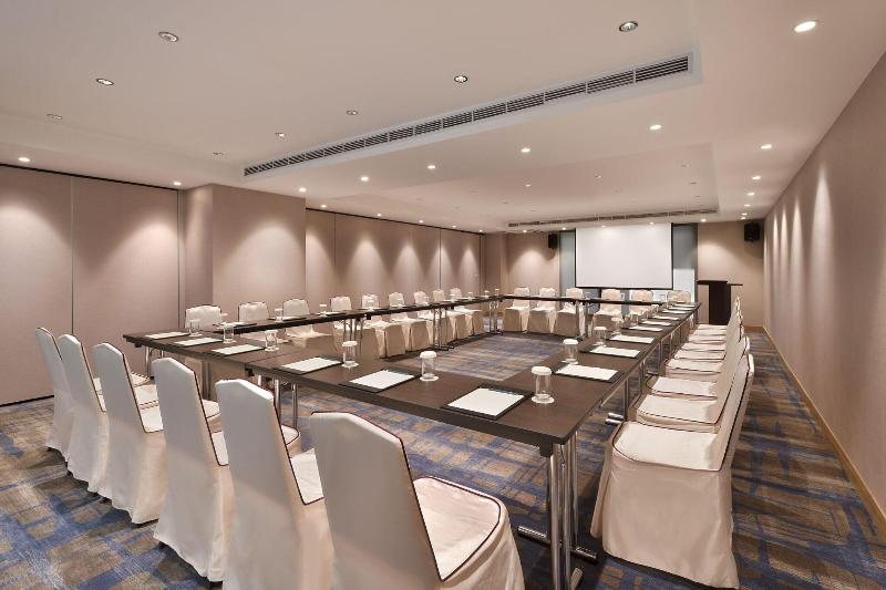 هتل Four Points By Sheraton Yilan Jiaoxi