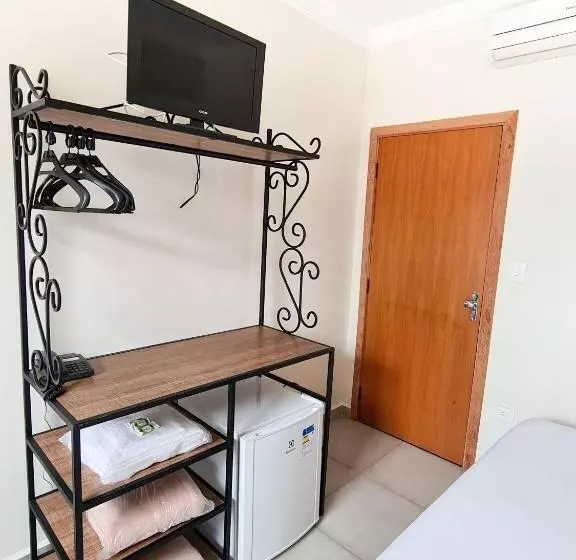 Retkeilymaja Pousada Nossa Senhora Aparecida