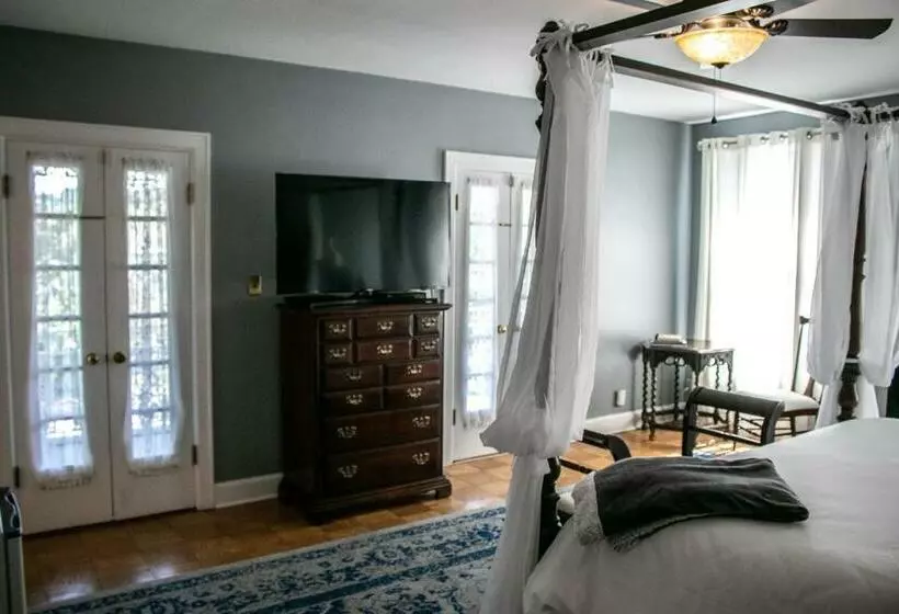 Governor S Inn B&b