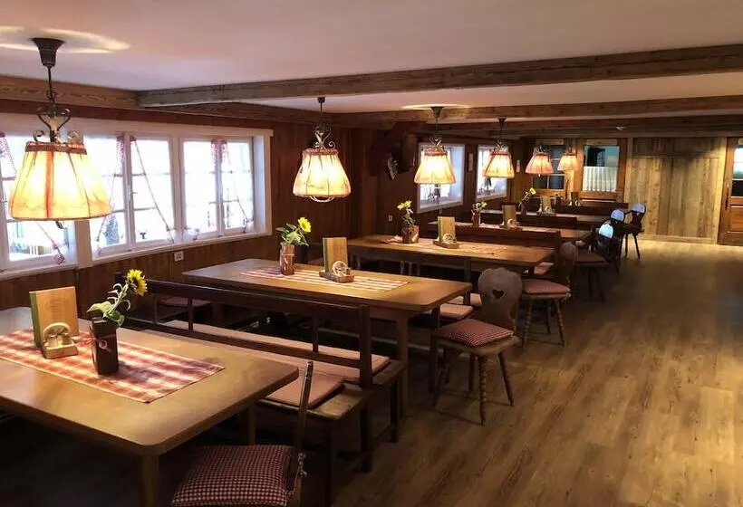 ホテル Berggasthof Obere Firstalm