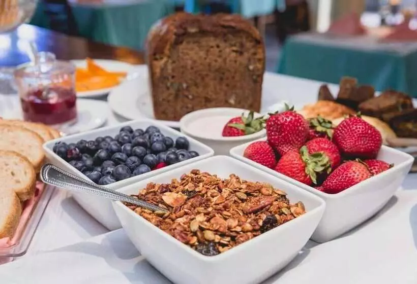 Panama Hotel And Suites