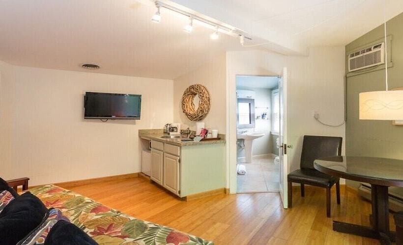 Panama Hotel And Suites