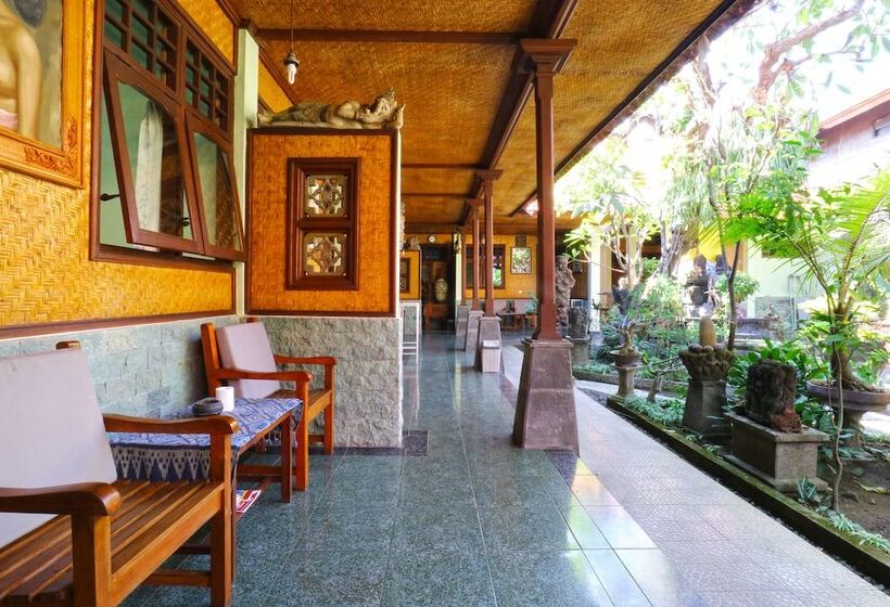 بنسيون Bamboo Inn Kuta