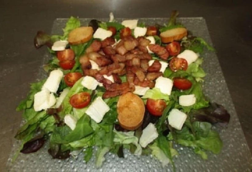 فندق Hôtel Restaurant Le Clos Charmant