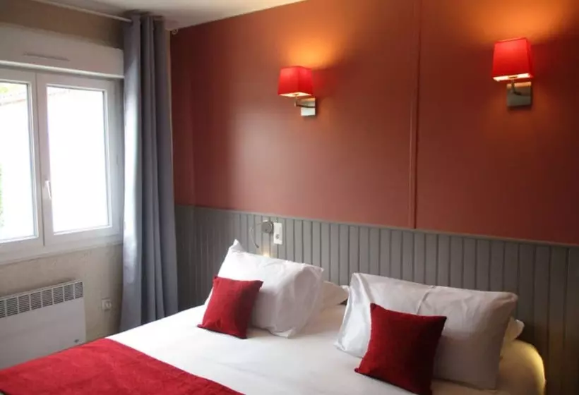 Hotelli Hôtel Restaurant Le Clos Charmant